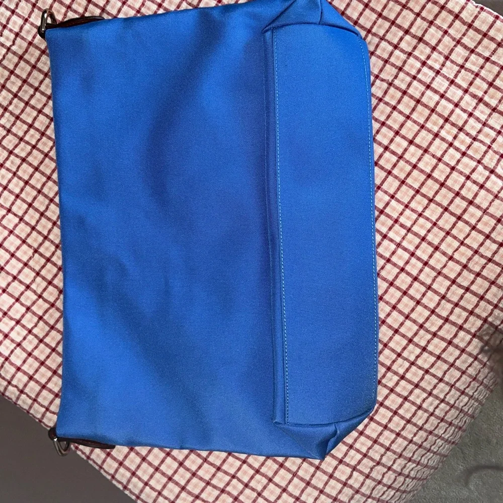 Dooney & Bourke shoulder bag